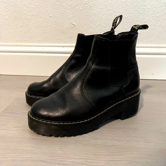 ROMETTY WYOMING LEATHER PLATFORM CHELSEA BOOTS - Picture 1 of 12